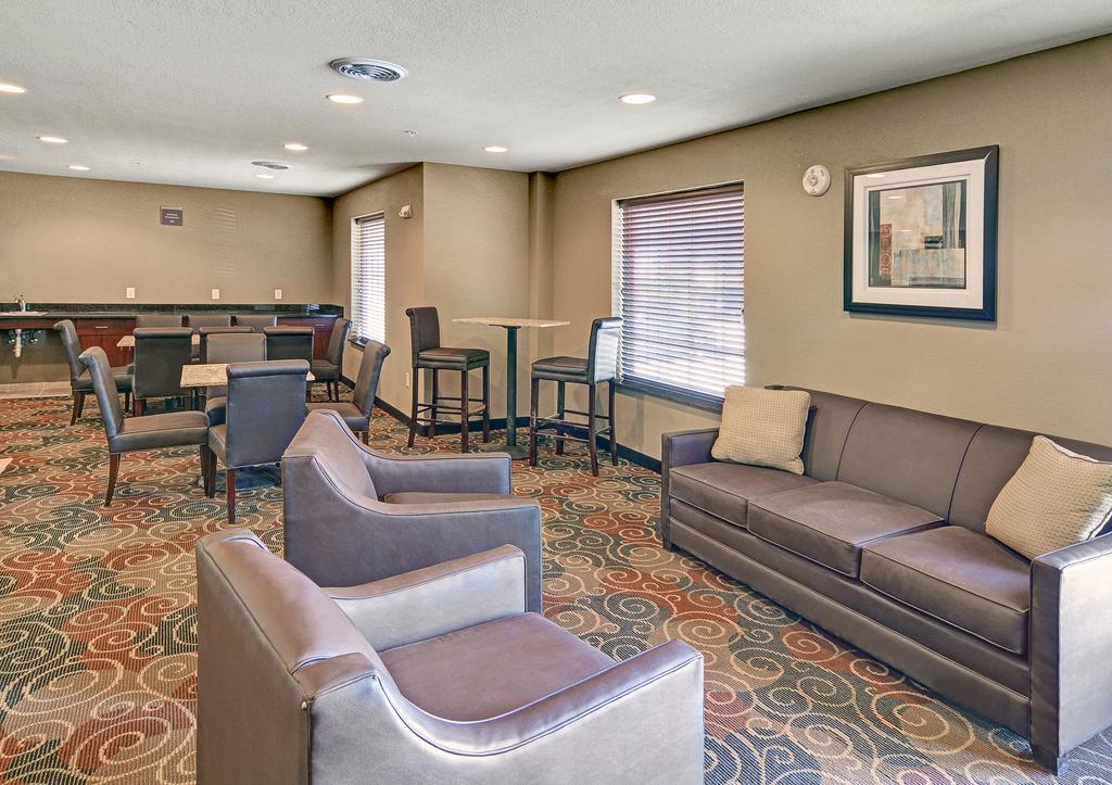 Cobblestone Inn & Suites - Big Lake ภายนอก รูปภาพ