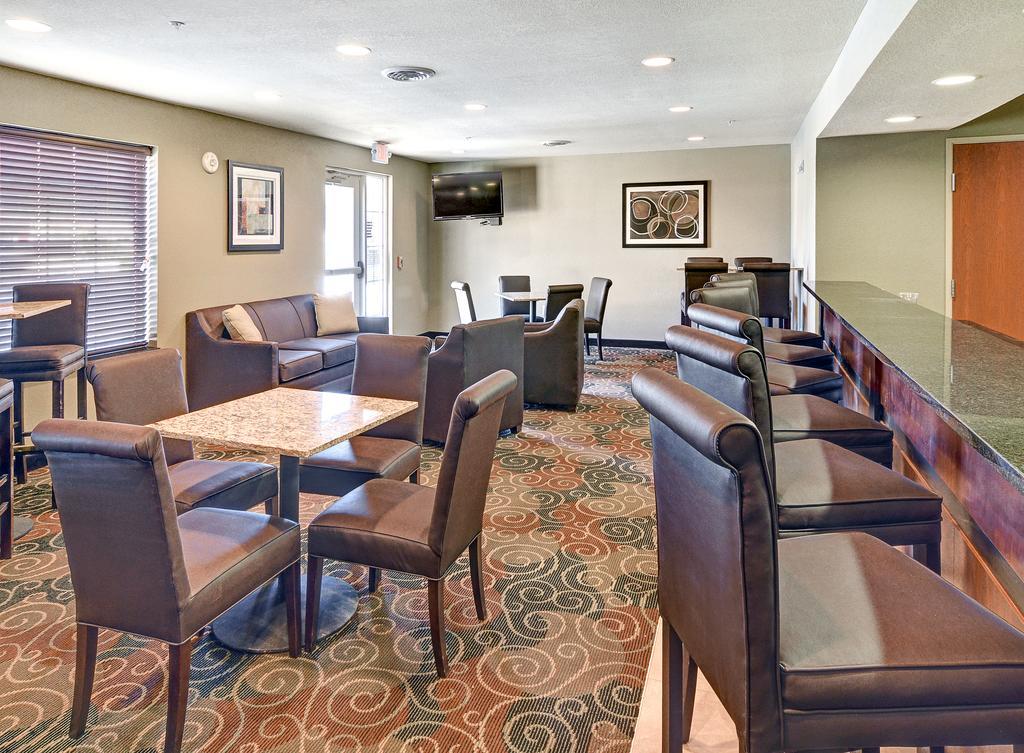 Cobblestone Inn & Suites - Big Lake ภายนอก รูปภาพ
