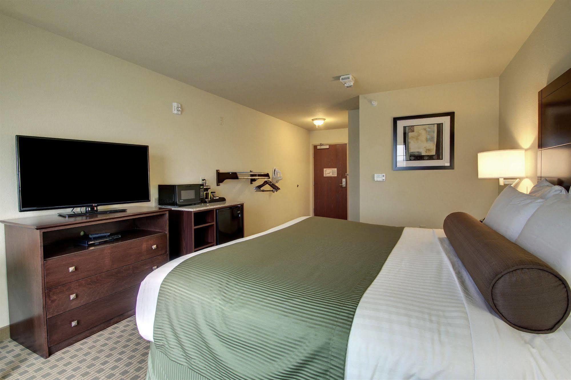 Cobblestone Inn & Suites - Big Lake ภายนอก รูปภาพ